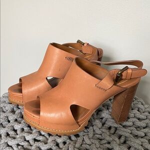See By Chloe Platform Sandals Women’s Cognac Leather Open-Toe Block Heel